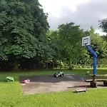 Gemuetliches In Der Eifel Mit Pool, Tennisplatz, Minigolf Und Nahem Hébergement de vacances Blankenheim (North Rhine-Westphalia)