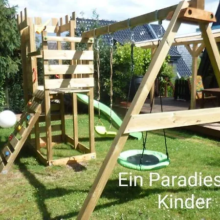 Gemuetliches In Der Eifel Mit Pool, Tennisplatz, Minigolf Und Nahem *