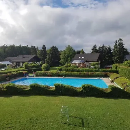 Gemuetliches In Der Eifel Mit Pool, Tennisplatz, Minigolf Und Nahem Nyaraló Blankenheim