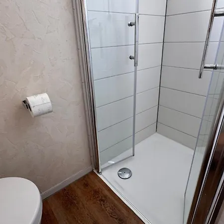 Gemuetliches In Der Eifel Mit Pool, Tennisplatz, Minigolf Und Nahem Nyaraló Blankenheim