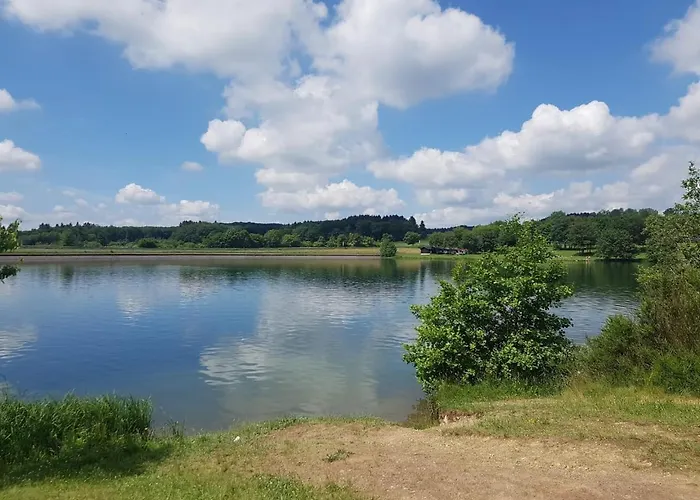 Gemuetliches In Der Eifel Mit Pool, Tennisplatz, Minigolf Und Nahem *