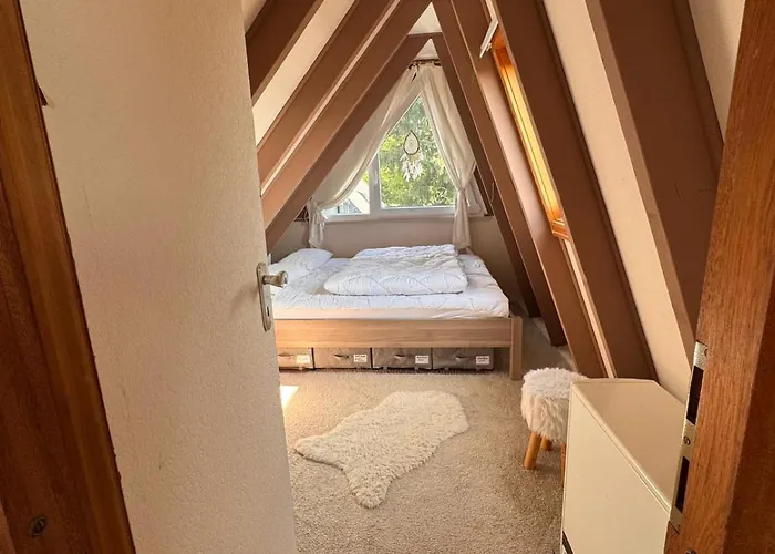 Gemuetliches In Der Eifel Mit Pool, Tennisplatz, Minigolf Und Nahem Casa vacanze Blankenheim (North Rhine-Westphalia)